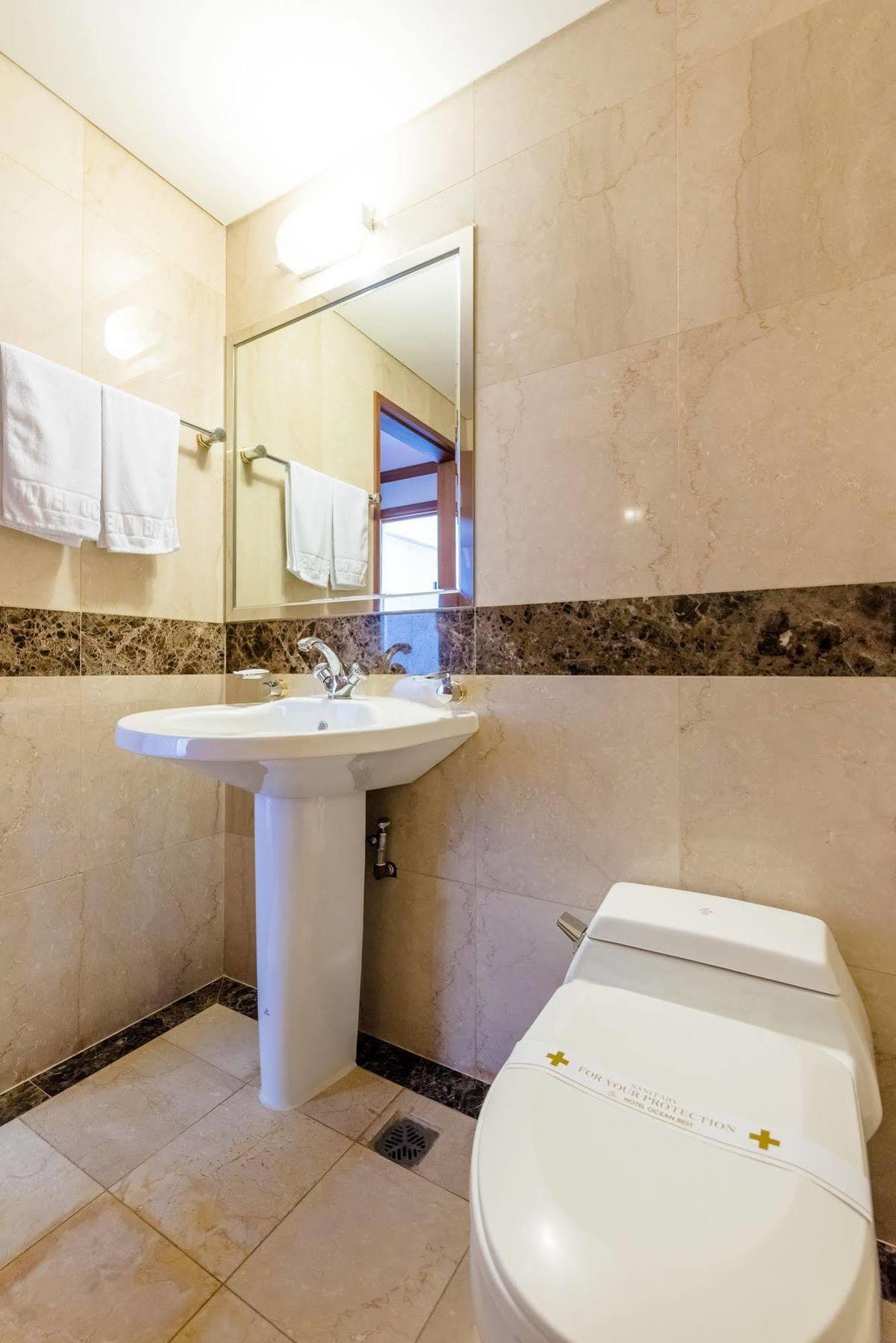 גאוז'ה Hotel Homefourest מראה חיצוני תמונה